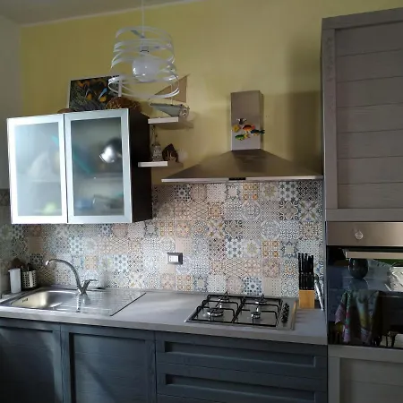 בית נופש Casa Con Panorama Mozzafiato 300 M Dal Mare