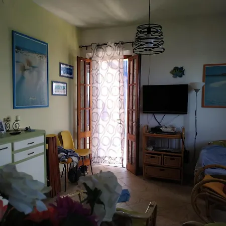 Casa Con Panorama Mozzafiato 300 M Dal Mare